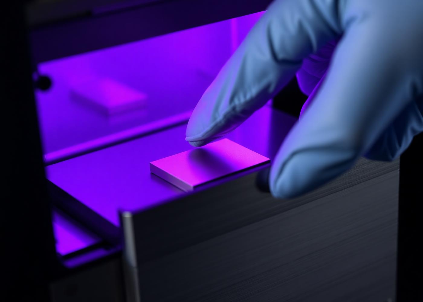 Loading a wafer into LITHOS